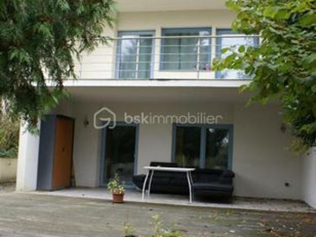 Maison 6 pièces 195 m²
