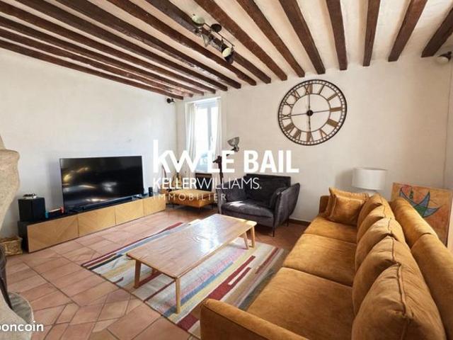 Maison 6 pièces 196 m²