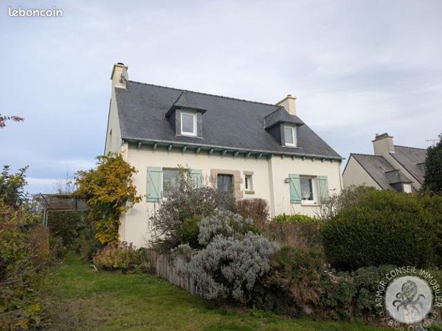 Maison 6 pièces 196 m²