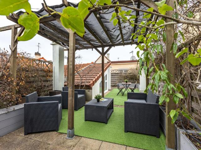 Maison 6 pièces 196 m²