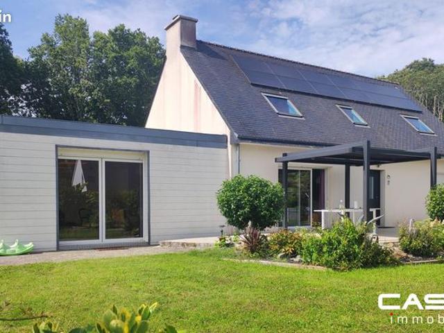 Maison 6 pièces 196 m²