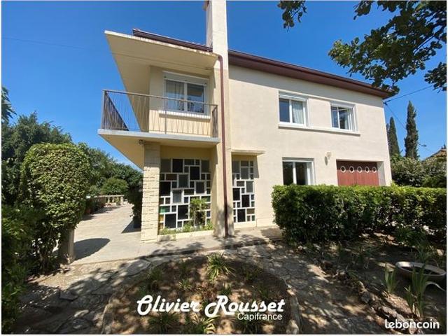 Maison 6 pièces 196 m²