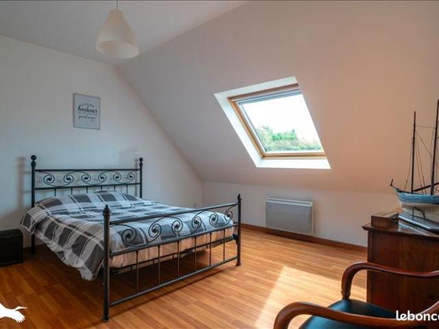 Maison 6 pièces 196 m²