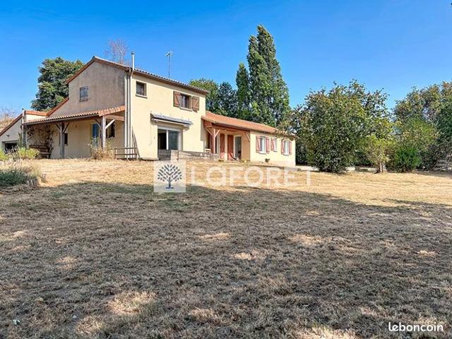 Maison 6 pièces 196 m²