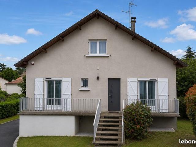 Maison 6 pièces 196 m²