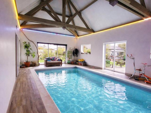 Maison 6 pièces 196 m²