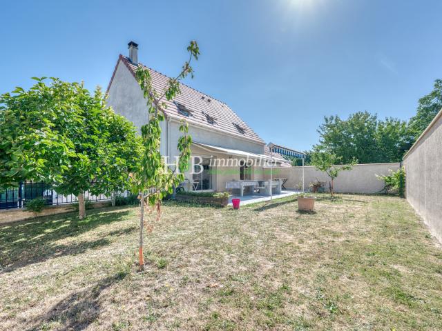 Maison 6 pièces 196 m²