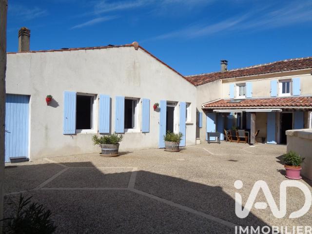 Maison 6 pièces 196 m²