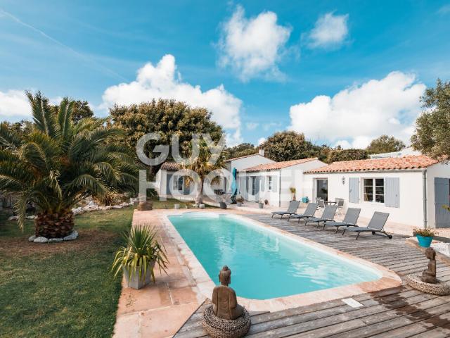 Maison 6 pièces 197 m²