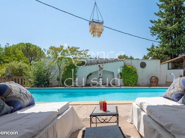 Maison 6 pièces 197 m²
