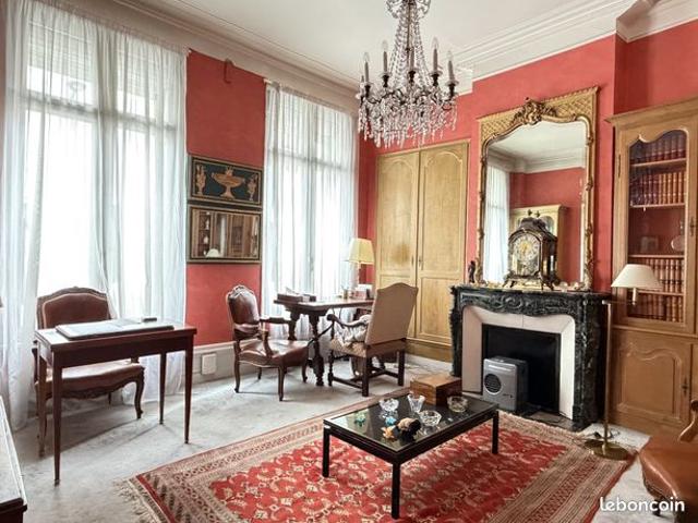 Maison 6 pièces 197 m²