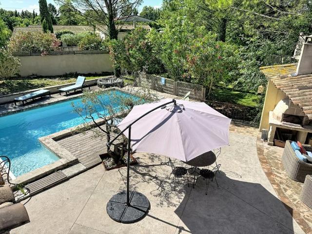 Maison 6 pièces 197 m²
