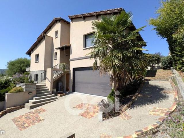 Maison 6 pièces 197 m²