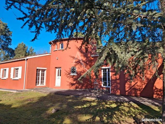 Maison 6 pièces 197 m²