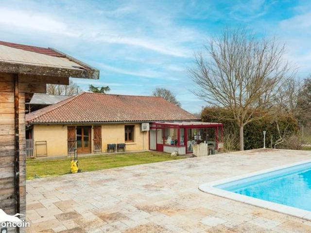 Maison 6 pièces 197 m²