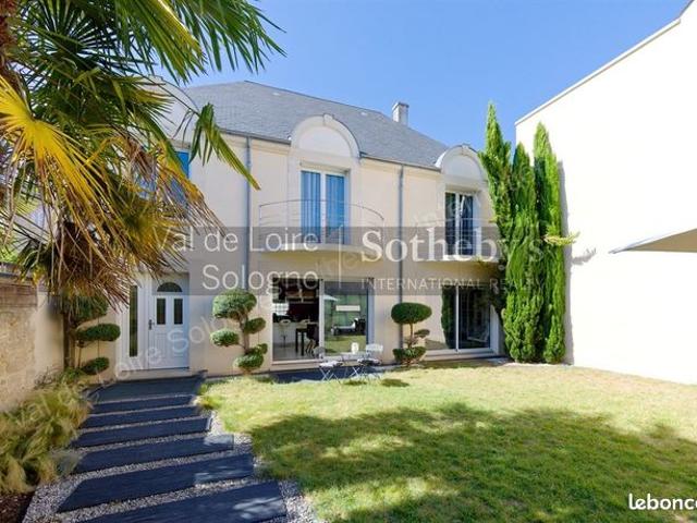 Maison 6 pièces 197 m²