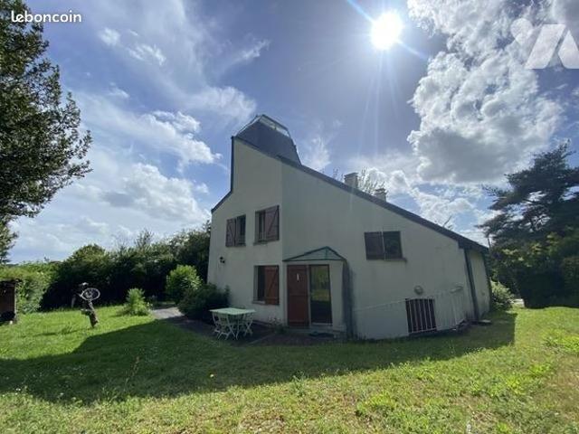 Maison 6 pièces 198 m²
