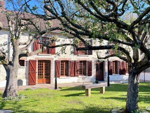 Maison 6 pièces 198 m²