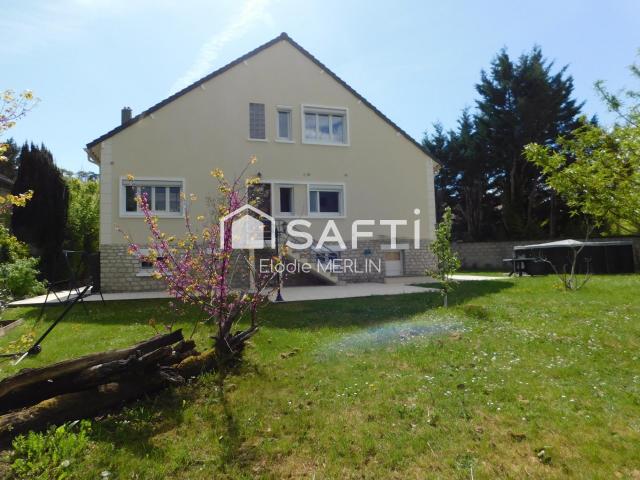 Maison 6 pièces 198 m²