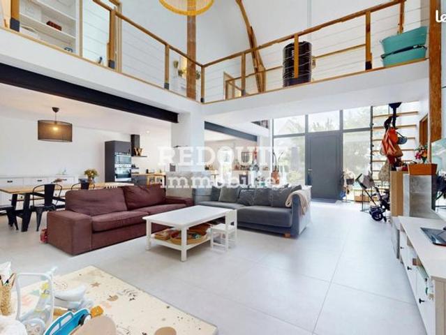 Maison 6 pièces 198 m²