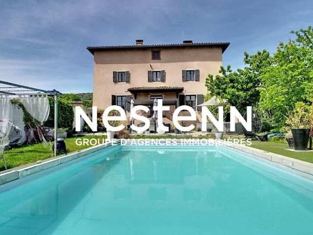 Maison 6 pièces 198 m²
