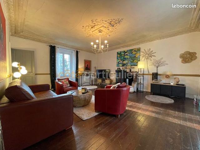 Maison 6 pièces 198 m²