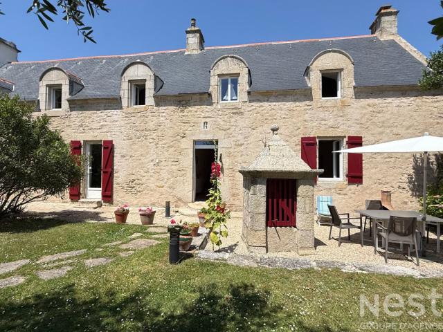 Maison 6 pièces 198 m²