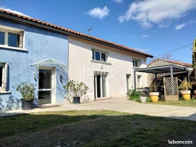 Maison 6 pièces 198 m²