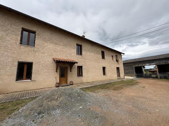 Maison 6 pièces 198 m²