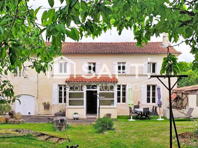 Maison 6 pièces 198 m²