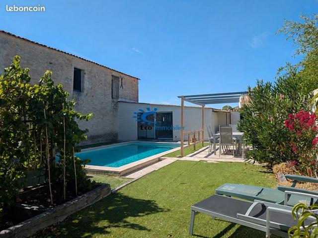 Maison 6 pièces 198 m²