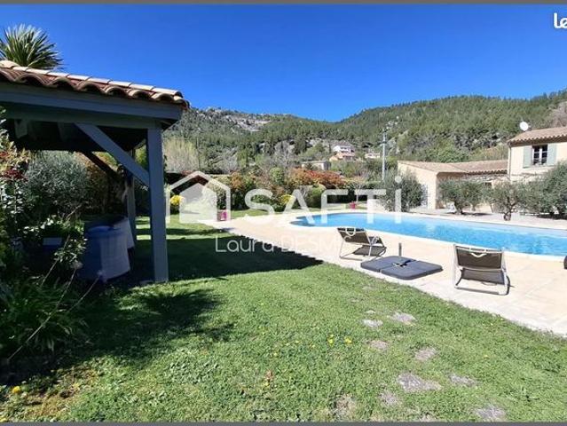 Maison 6 pièces 198 m²