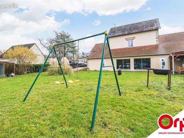 Maison 6 pièces 199 m²