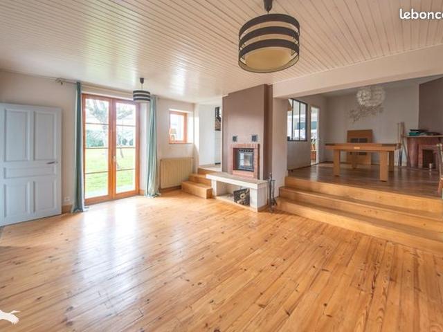 Maison 6 pièces 199 m²