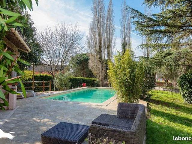 Maison 6 pièces 199 m²