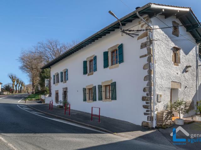 Maison 6 pièces 199 m²