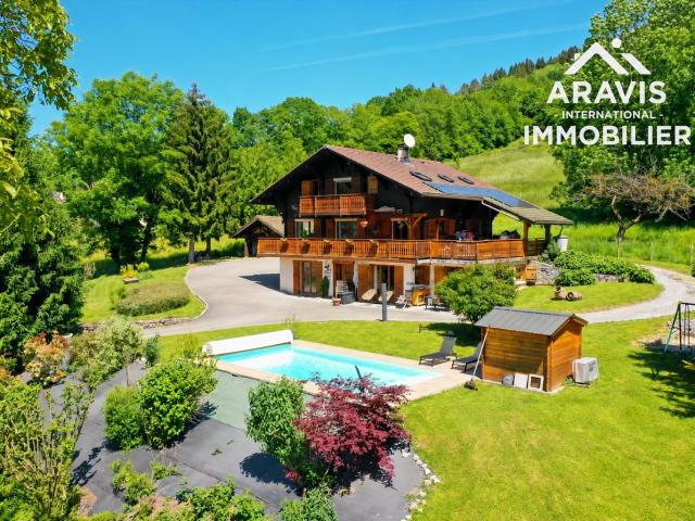 Maison 6 pièces 199 m²