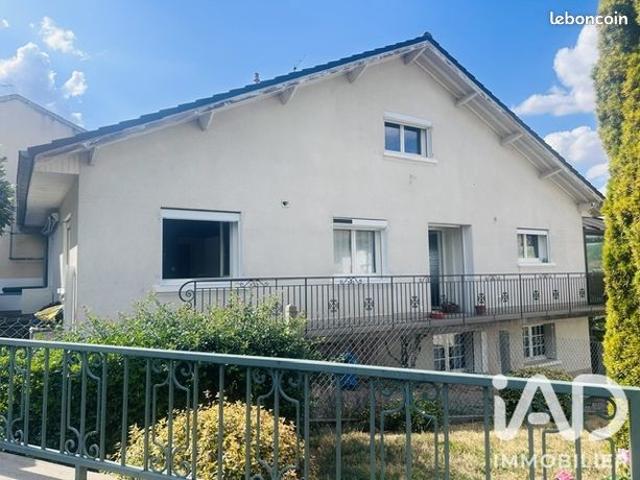 Maison 6 pièces 199 m²