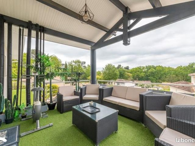 Maison 6 pièces 199 m²