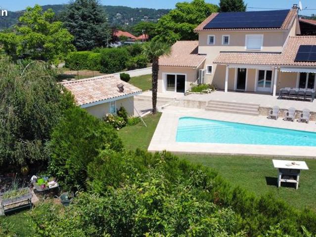Maison 6 pièces 199 m²