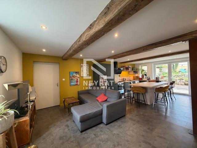 Maison 6 pièces 199 m²