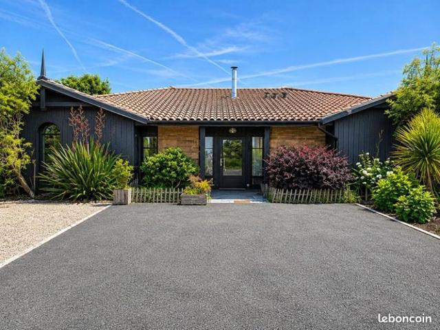 Maison 6 pièces 199 m²