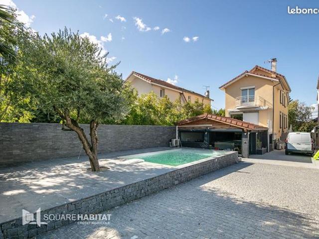 Maison 6 pièces 190 m²