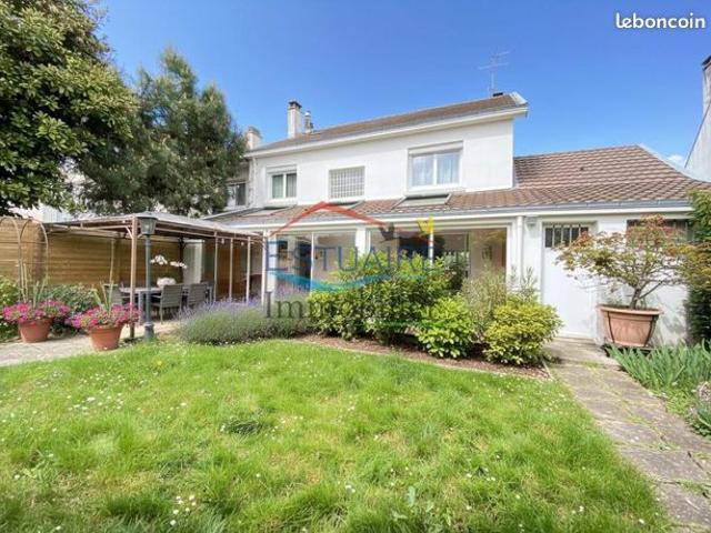 Maison 6 pièces 190 m²