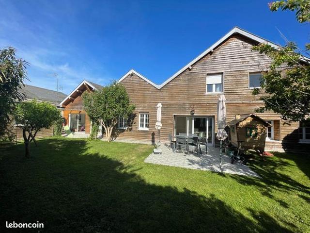 Maison 6 pièces 190 m²