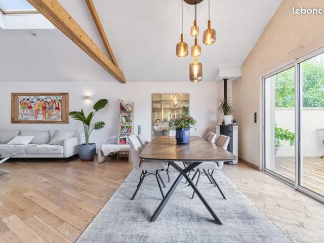 Maison 6 pièces 190 m²