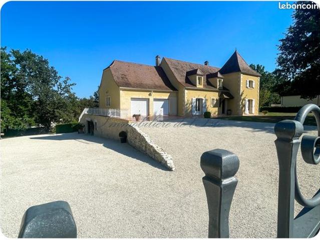 Maison 6 pièces 190 m²