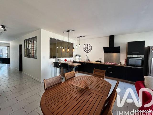 Maison familiale 6 pièces 190 m²