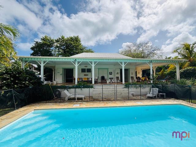 Maison 7 pièces 190 m²