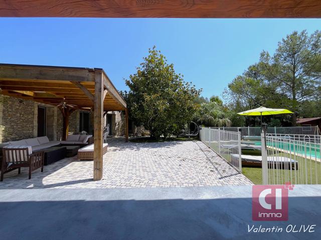 Maison 6 pièces 190 m²